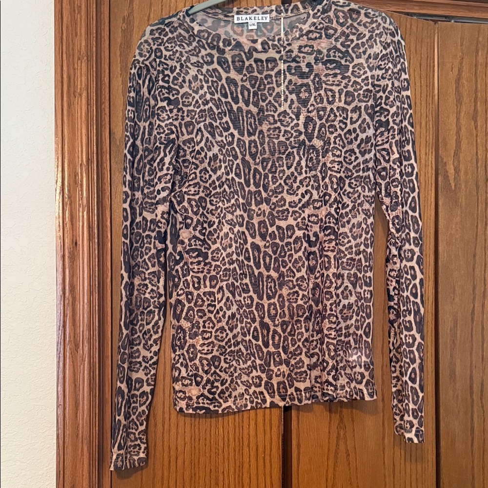 Leopard Print Long Sleeve Top